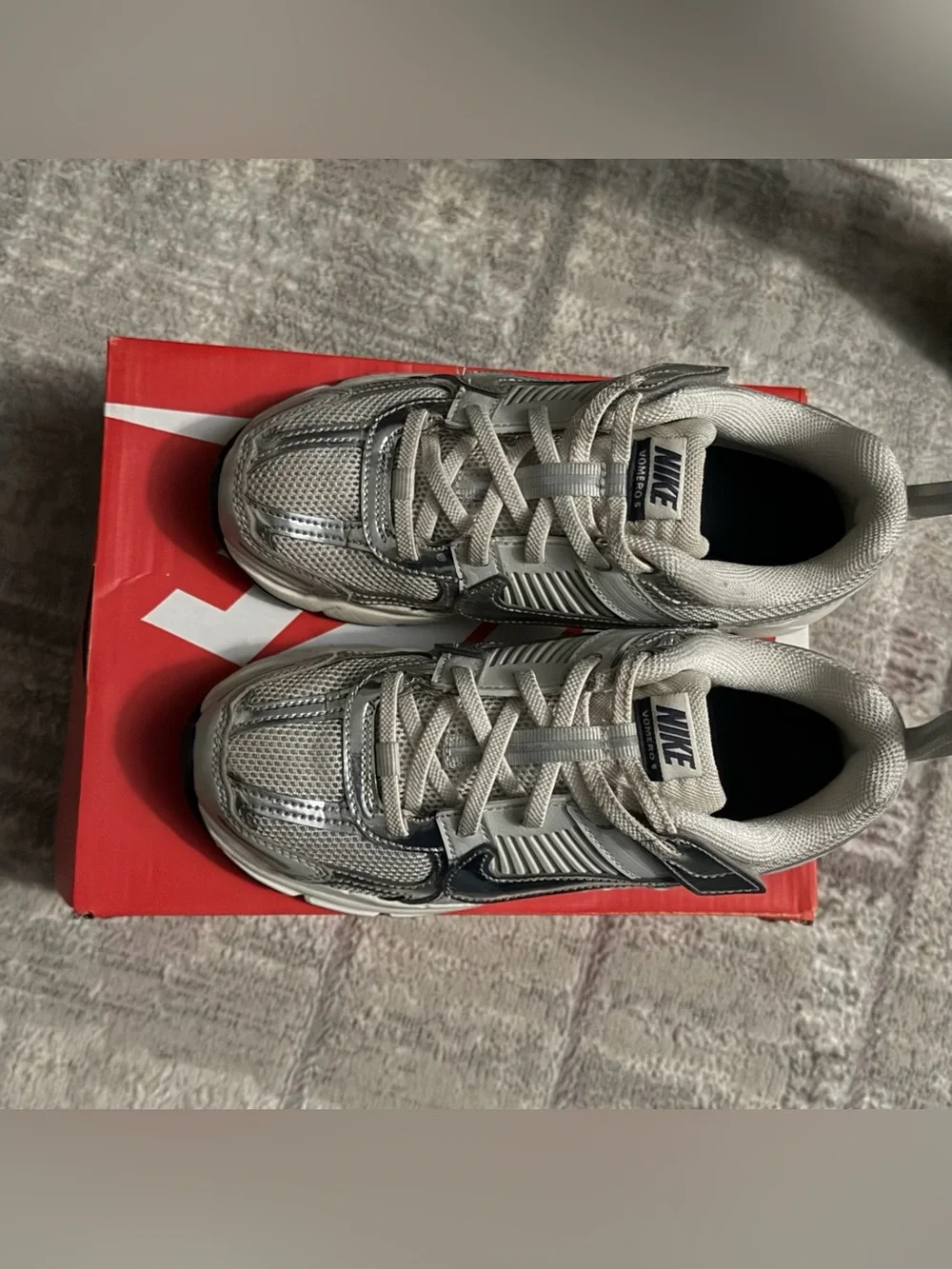 Nike Light Gray and Black Running Shoes